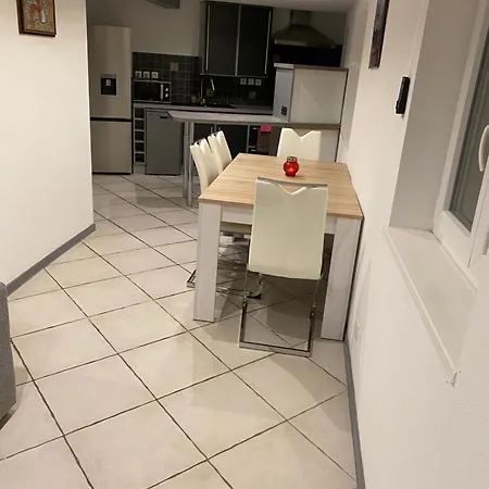 דירה Superbe Sejour Chez Renaud *